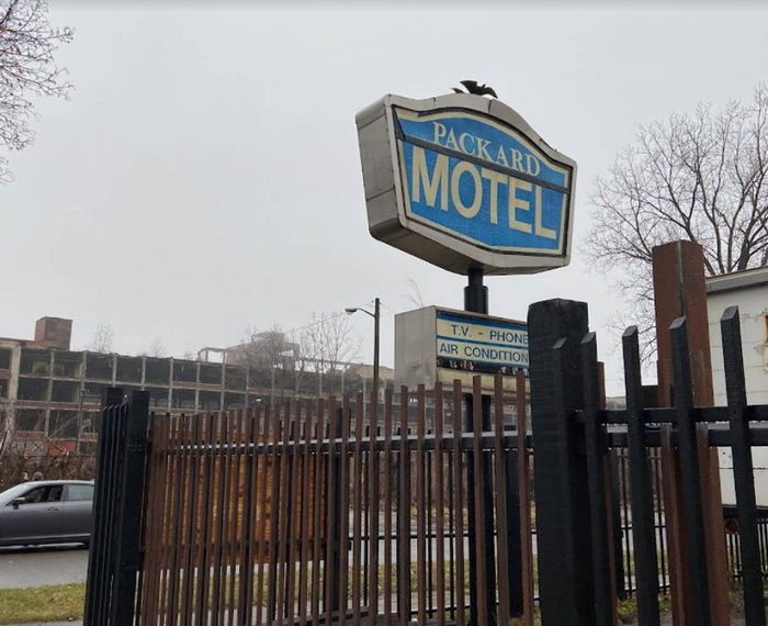 Packard Motel - Recent Photos From Web